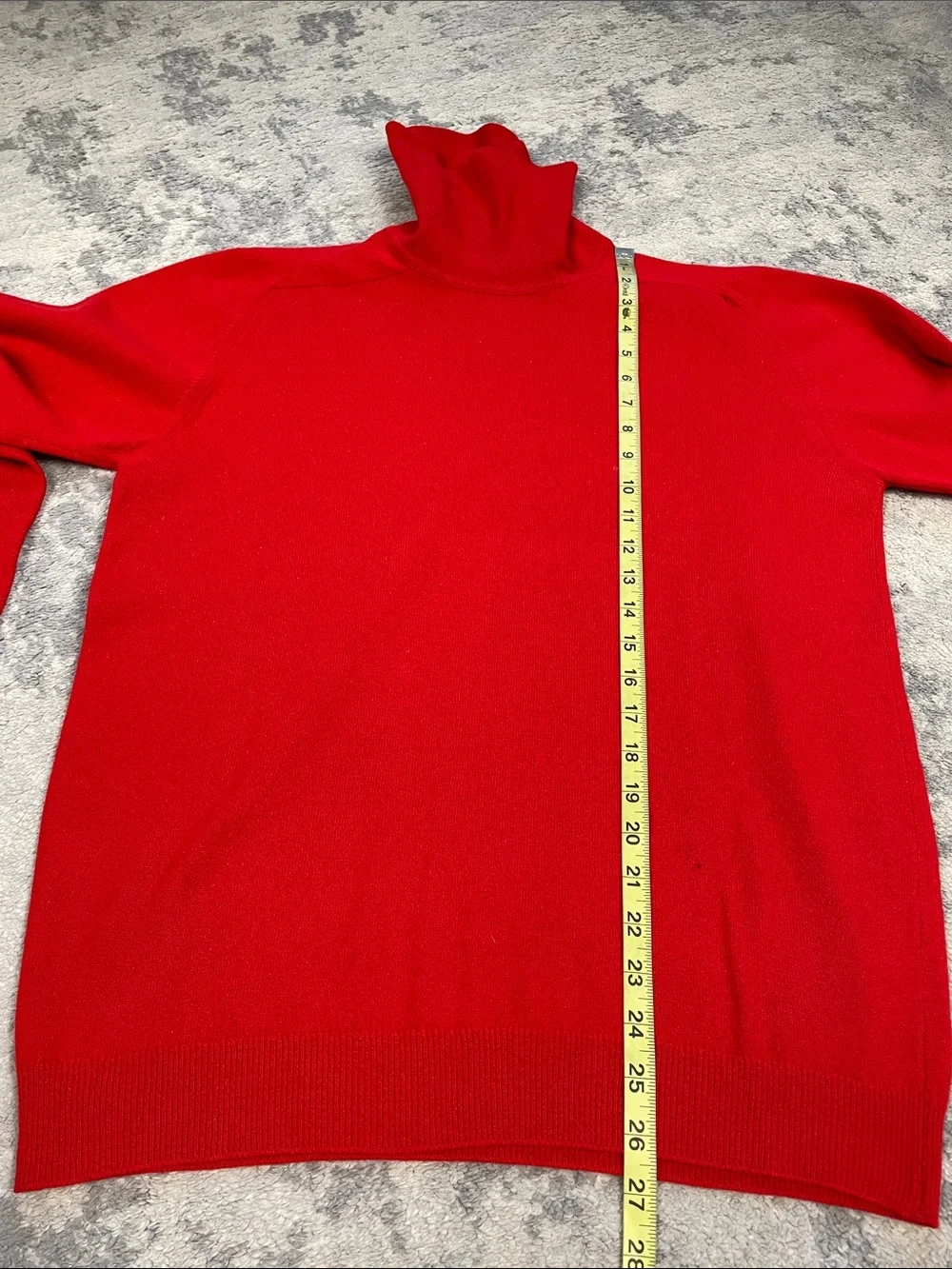 Vintage Pringle of Scotland Cashmere Red Turtleneck Sweater Sz 42